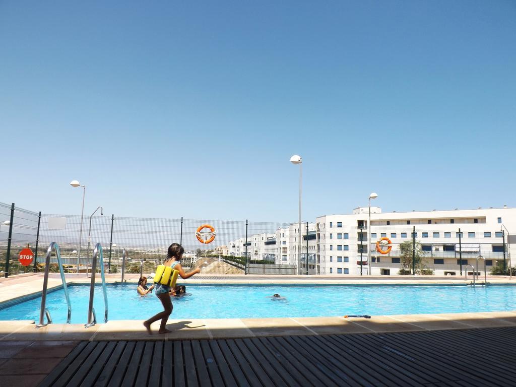 Duplex En Garrucha Con Parkingアパートメント 部屋 写真